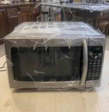 20L Solo Microwave Oven with Manual Controls